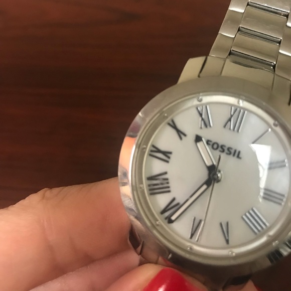 Silver Fossil Watch - Picture 3 of 4